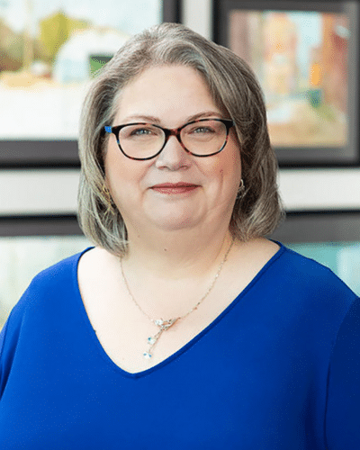 Beth Questad - left facing Beth Questad - Paralegal